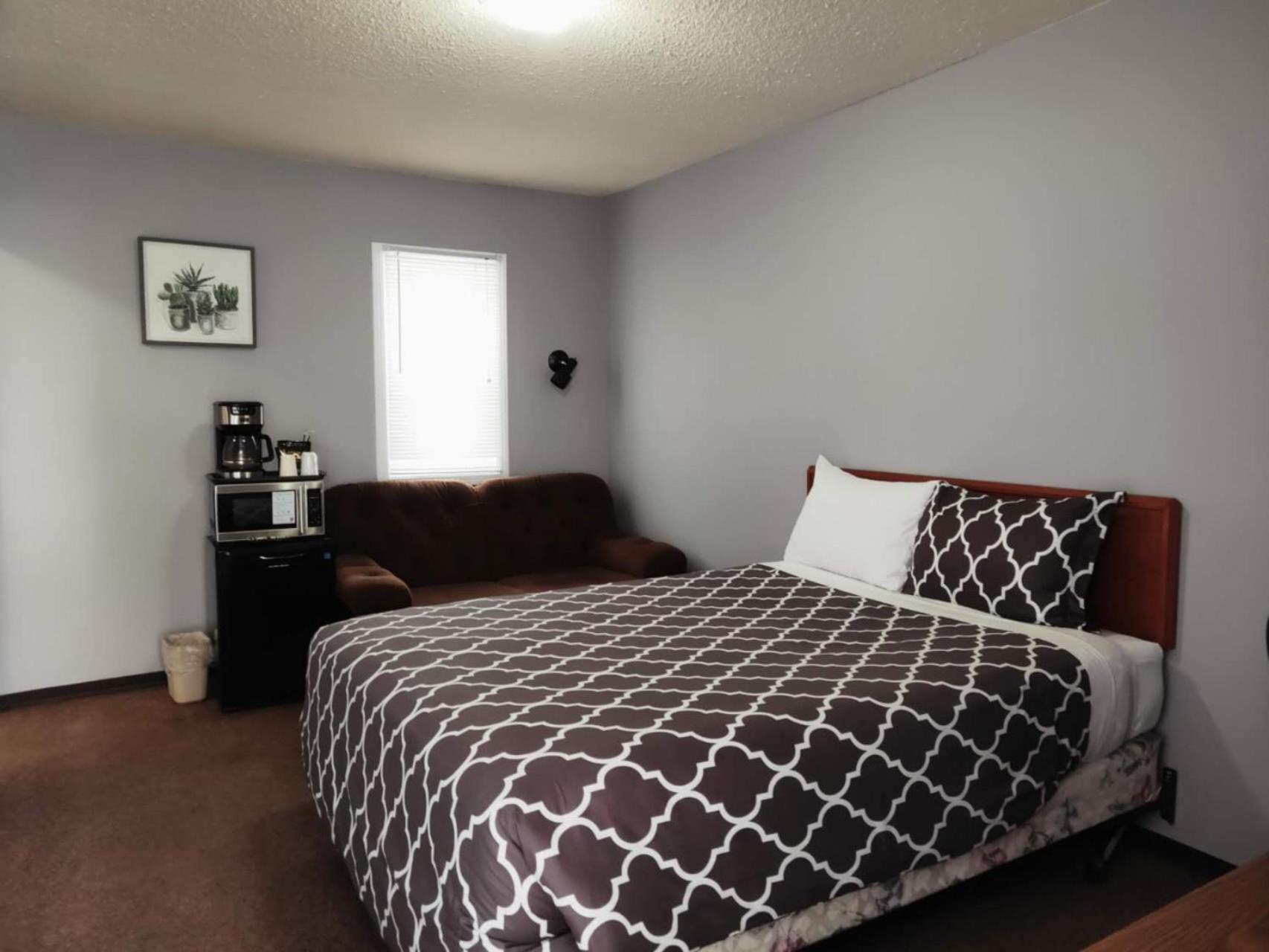 Melsask Motel Melville Zewnętrze zdjęcie