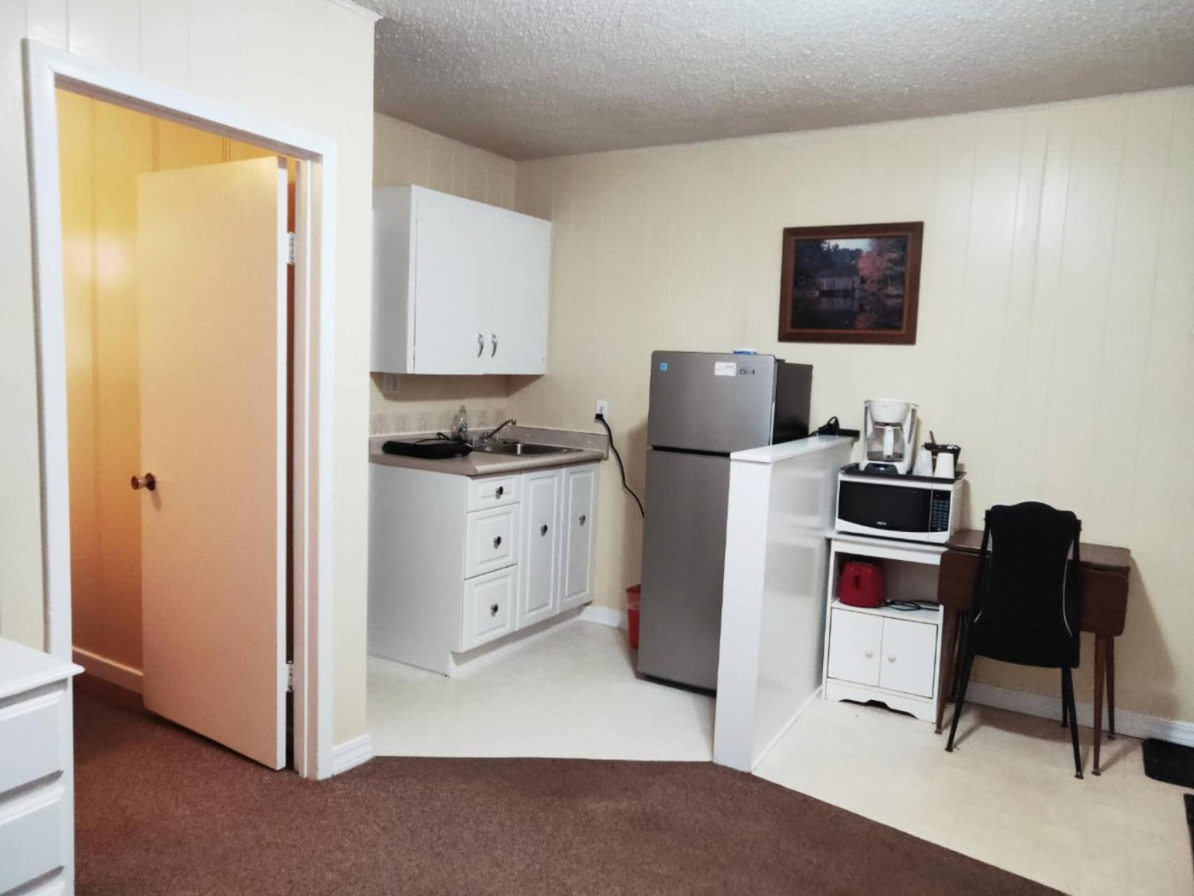 Melsask Motel Melville Zewnętrze zdjęcie