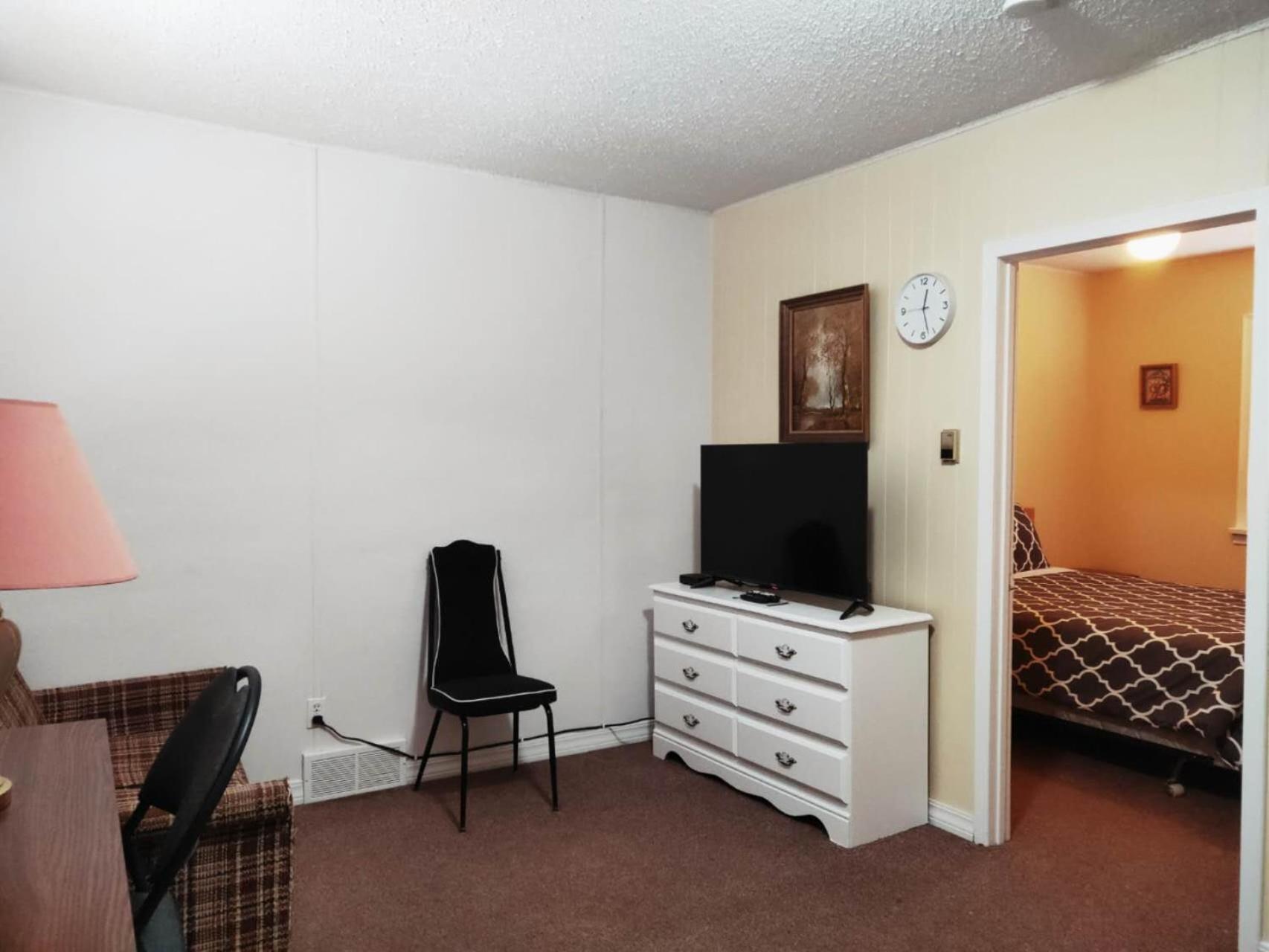 Melsask Motel Melville Zewnętrze zdjęcie