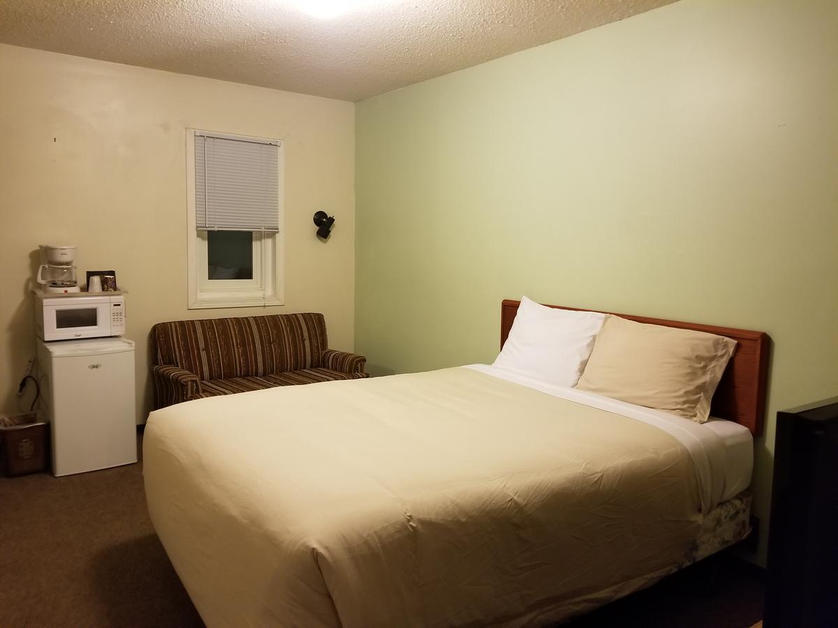 Melsask Motel Melville Zewnętrze zdjęcie