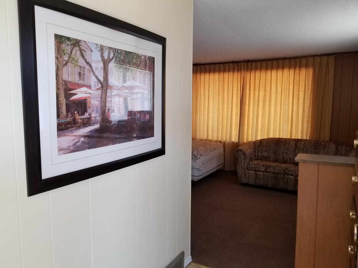 Melsask Motel Melville Zewnętrze zdjęcie