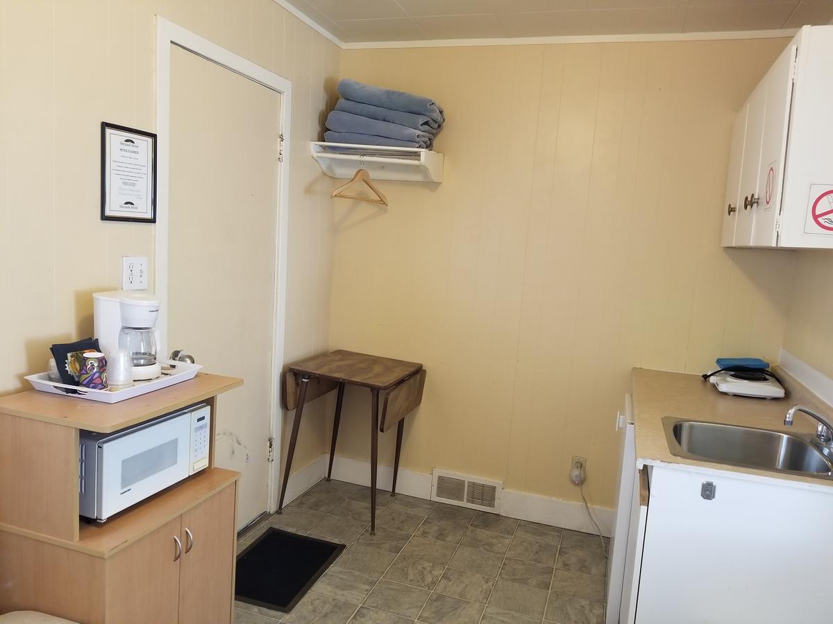 Melsask Motel Melville Zewnętrze zdjęcie