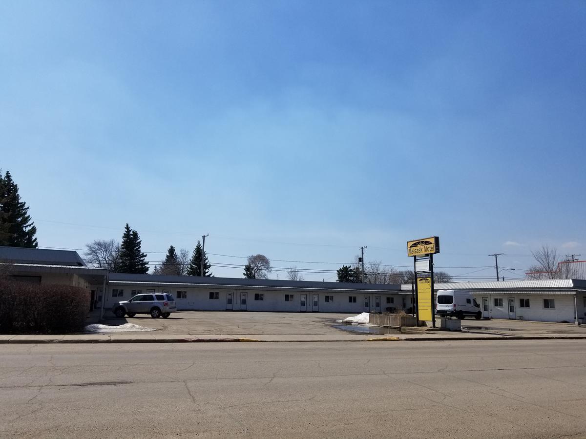 Melsask Motel Melville Zewnętrze zdjęcie