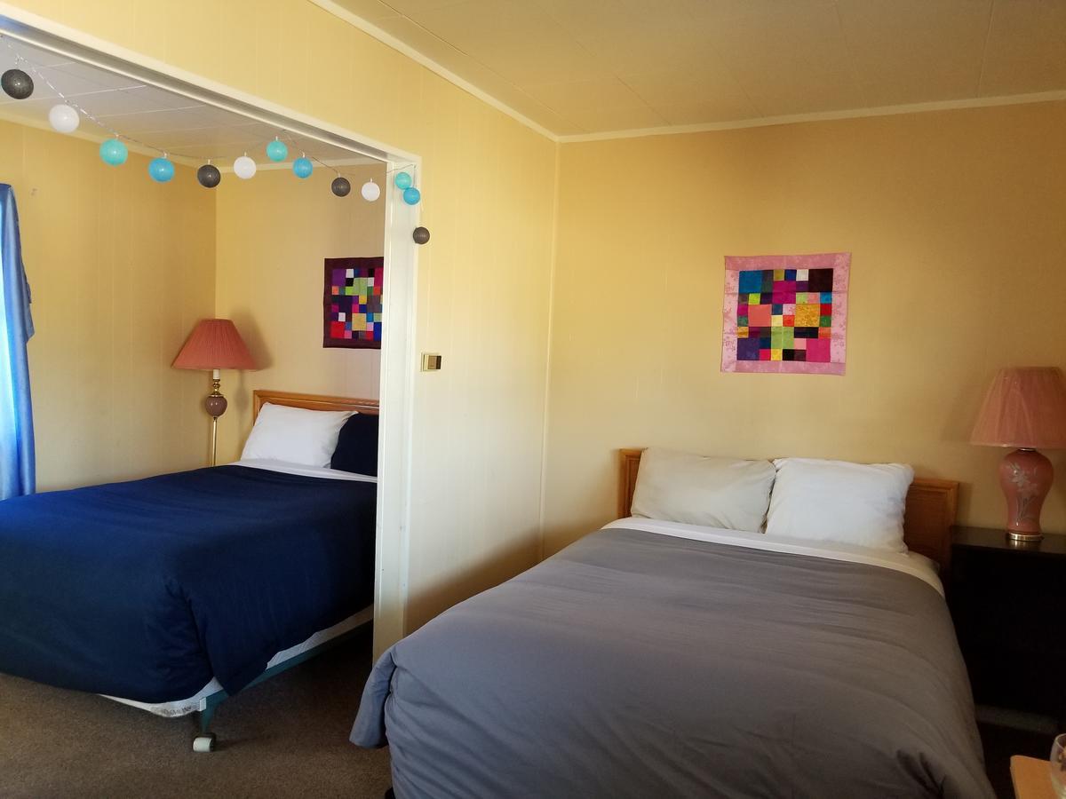 Melsask Motel Melville Zewnętrze zdjęcie