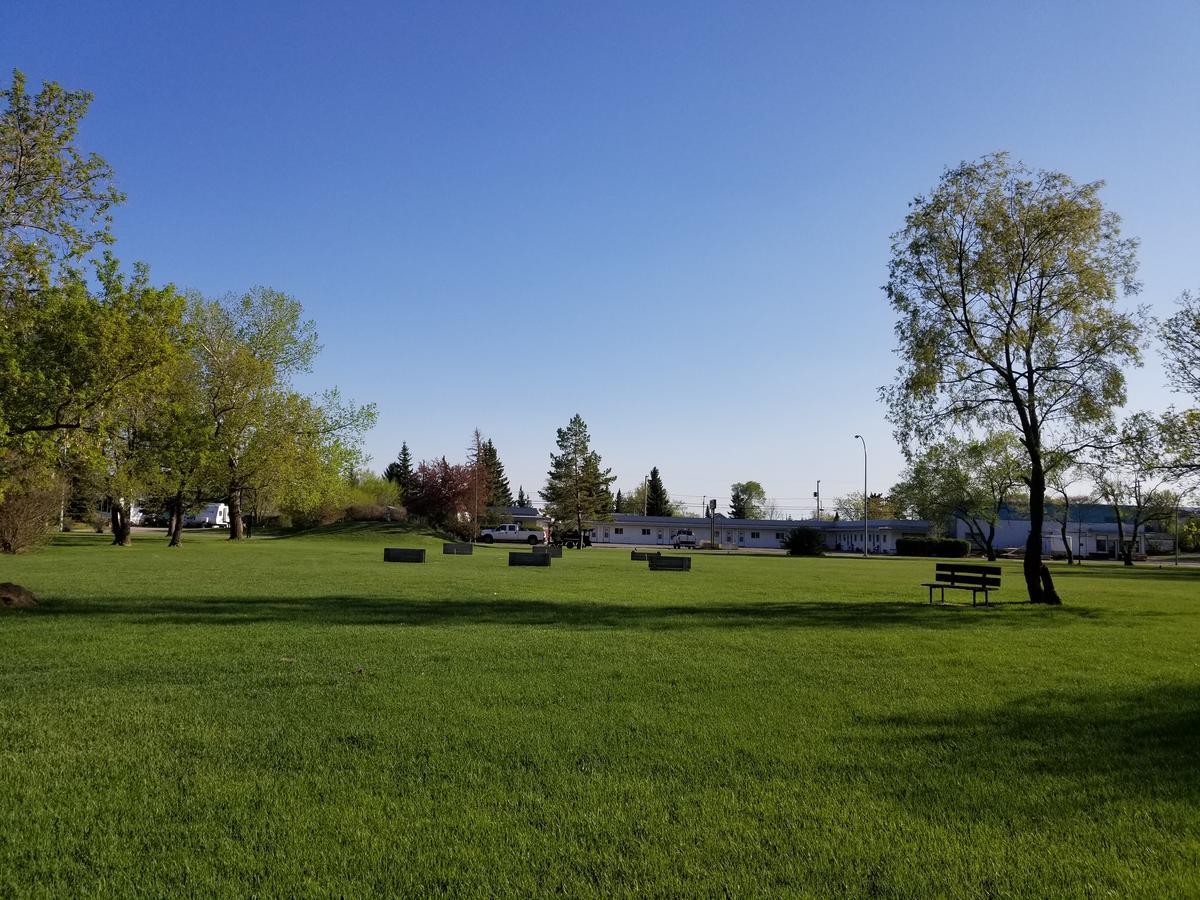 Melsask Motel Melville Zewnętrze zdjęcie